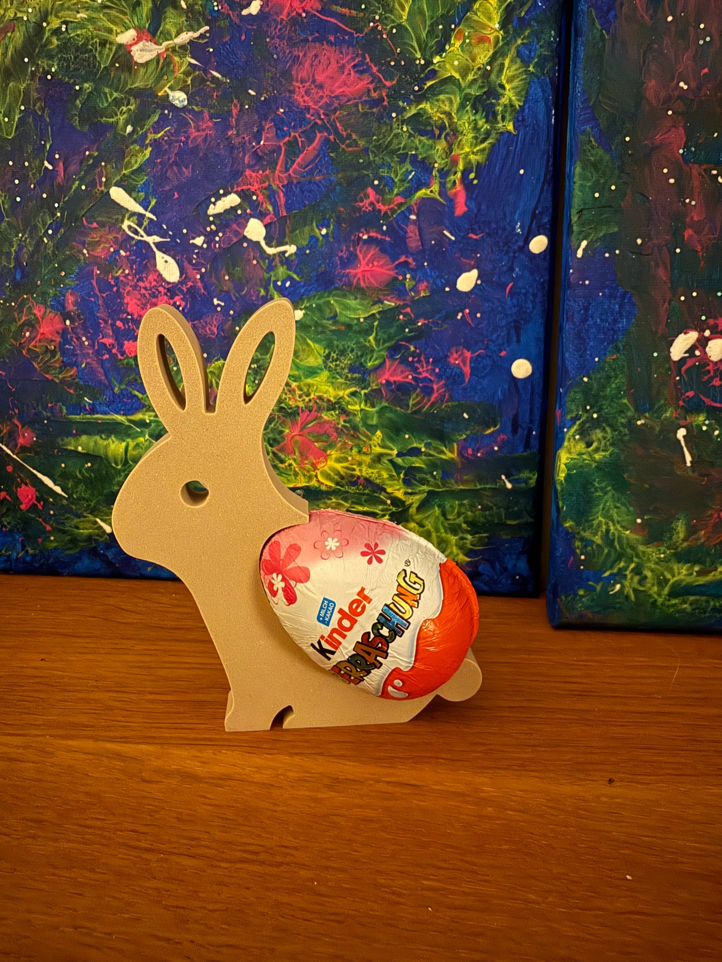 Minimalistischer Osterhase